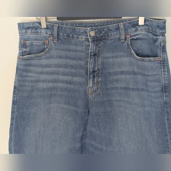 American Eagle Women's Stretch Super High-Waisted Baggy Wide-Leg Jean Size 14 R - Picture 3 of 14